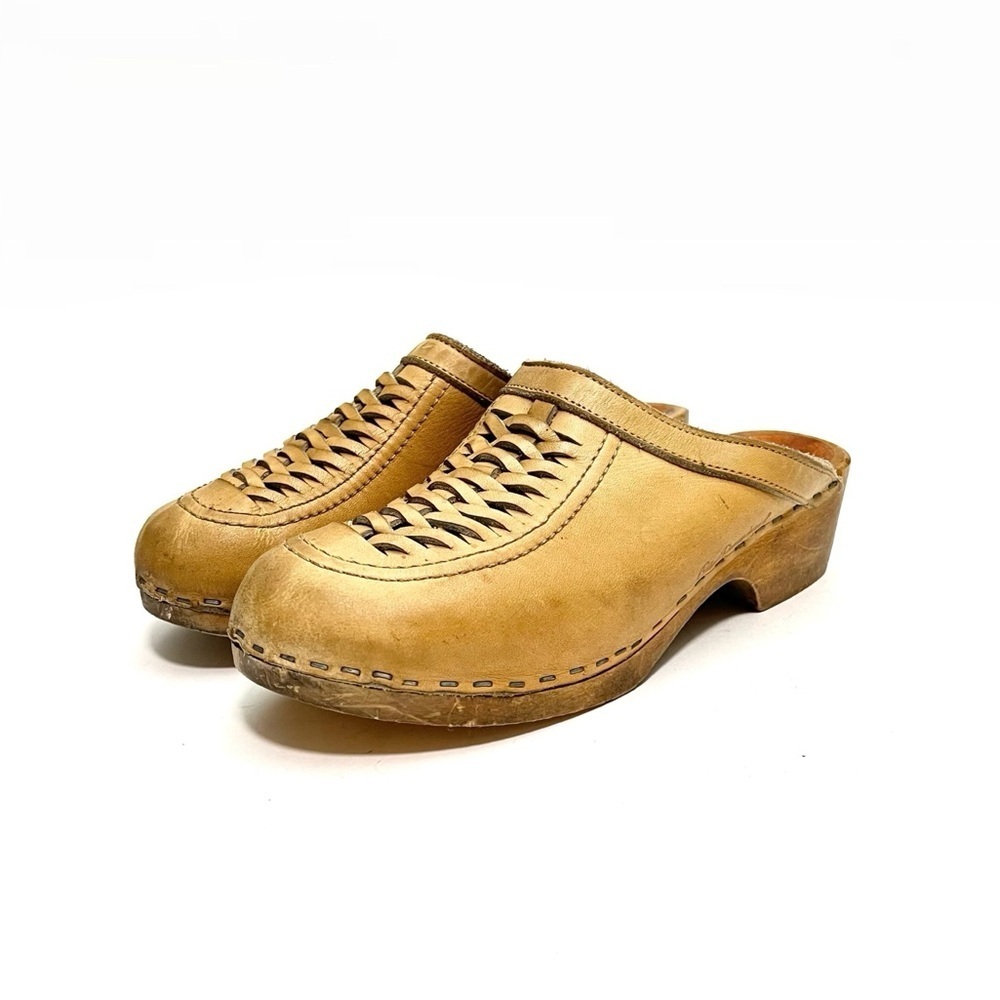 Vintage 1970s tan leather lattice weave wooden Swedish clogs